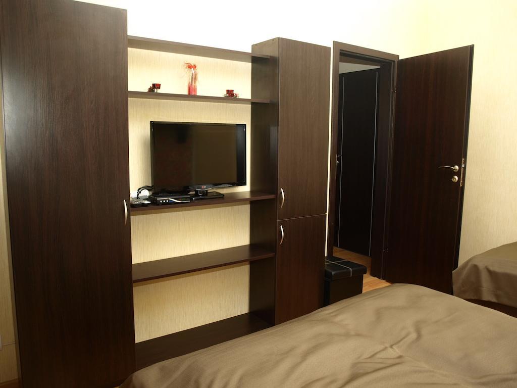 Leon Hotel ลวีฟ ห้อง รูปภาพ